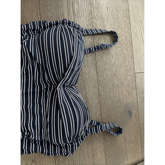 Nip Tuck Swimsuit Size 12 Twist Front One Piece Blue/white Multifit Cup - Picture 3 of 7